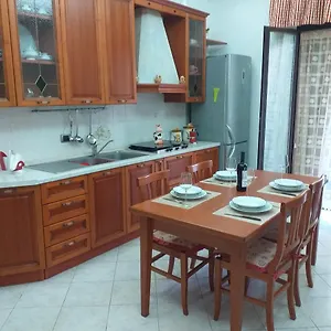 House Maya & Niky Appartamento Solarino